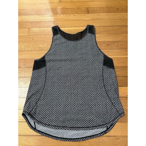 Lululemon Size 8 Sculpt Tank II Black Geometric - Picture 2 of 4